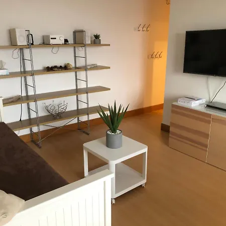 Lumineux, Avec Balcon, A 200m De La Apartamento *